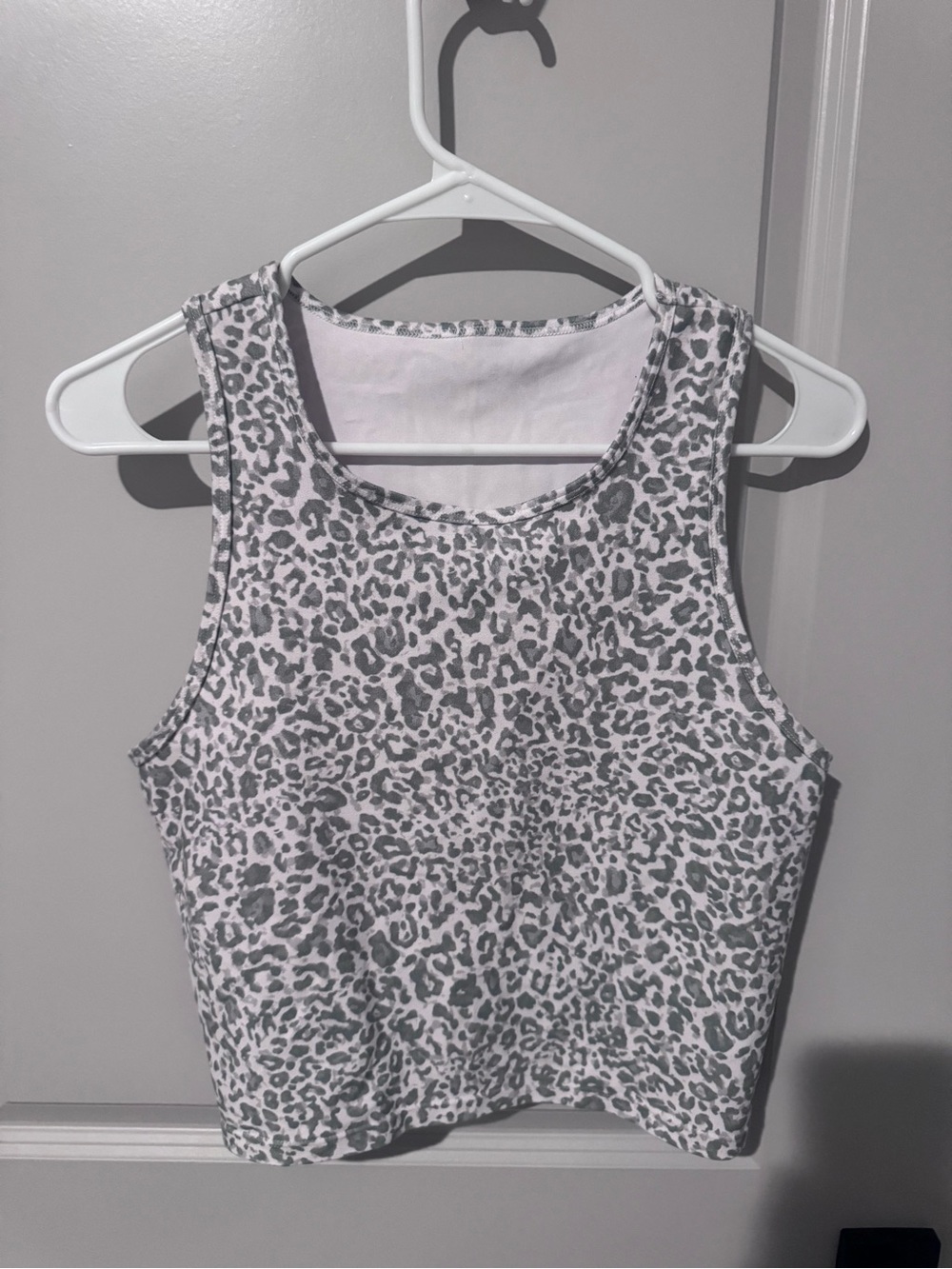 Women's Green Leopard Print Tank Top